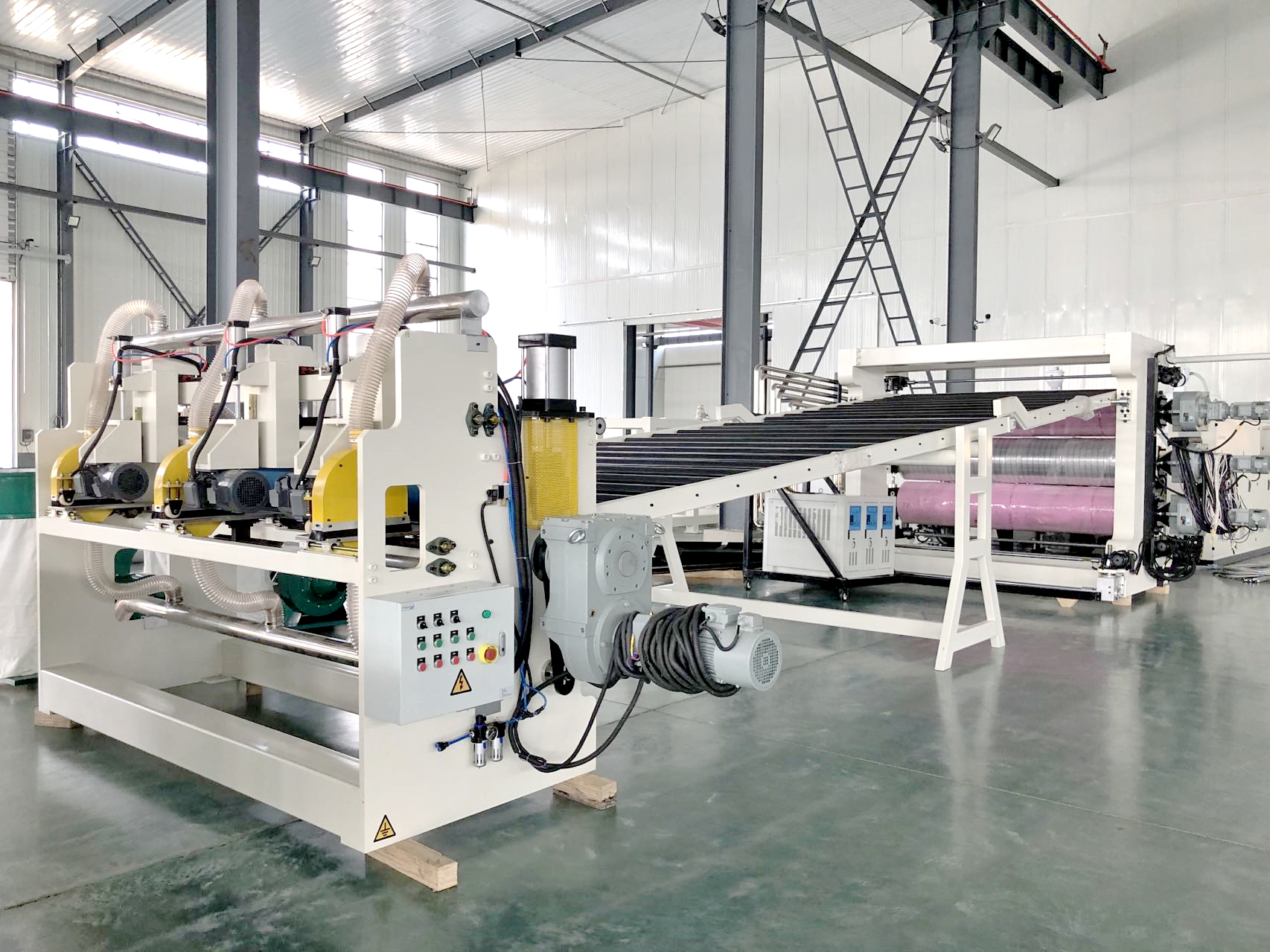 HDPE/PP V-lock/T-lock sheet extrusion line